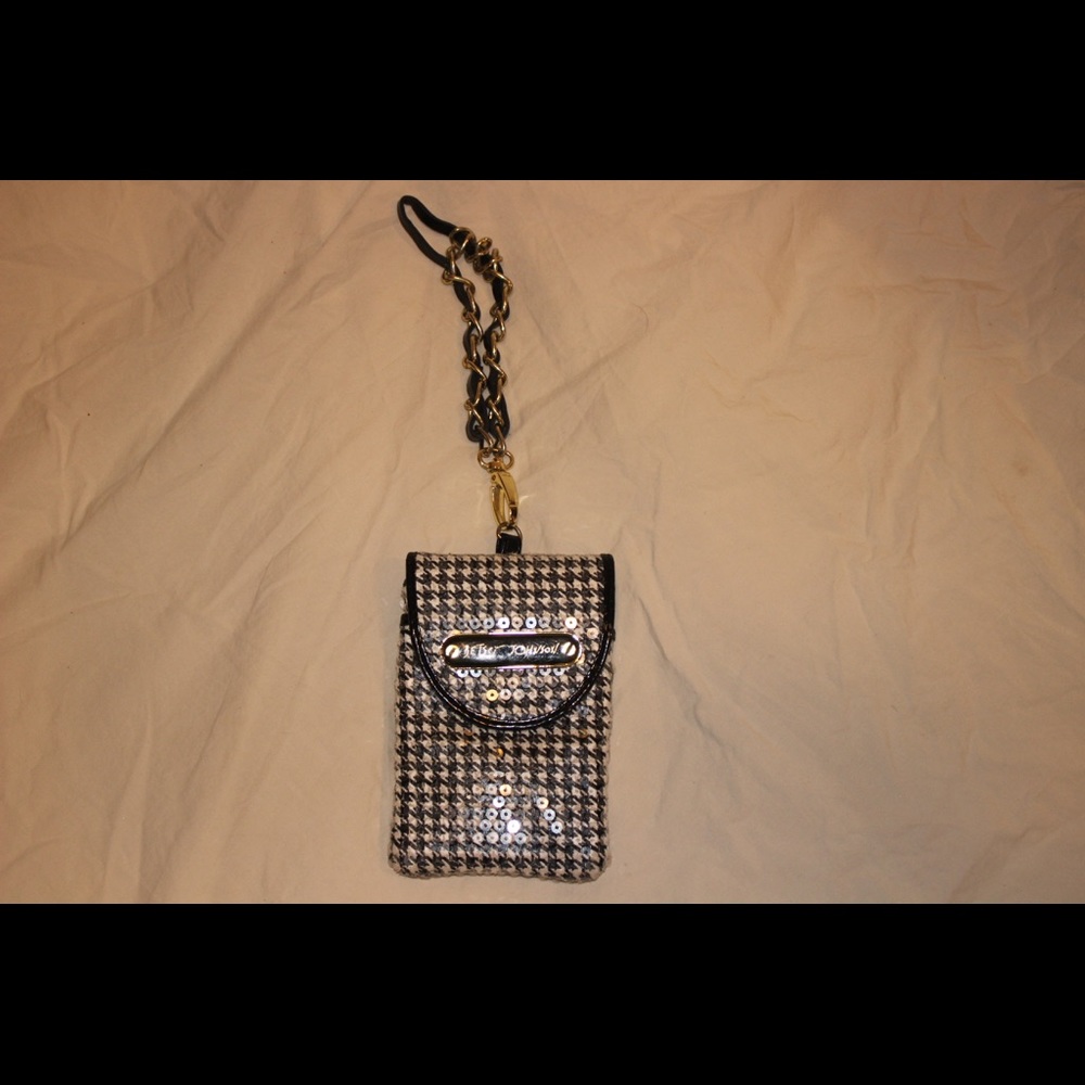 betsey johnson wallet